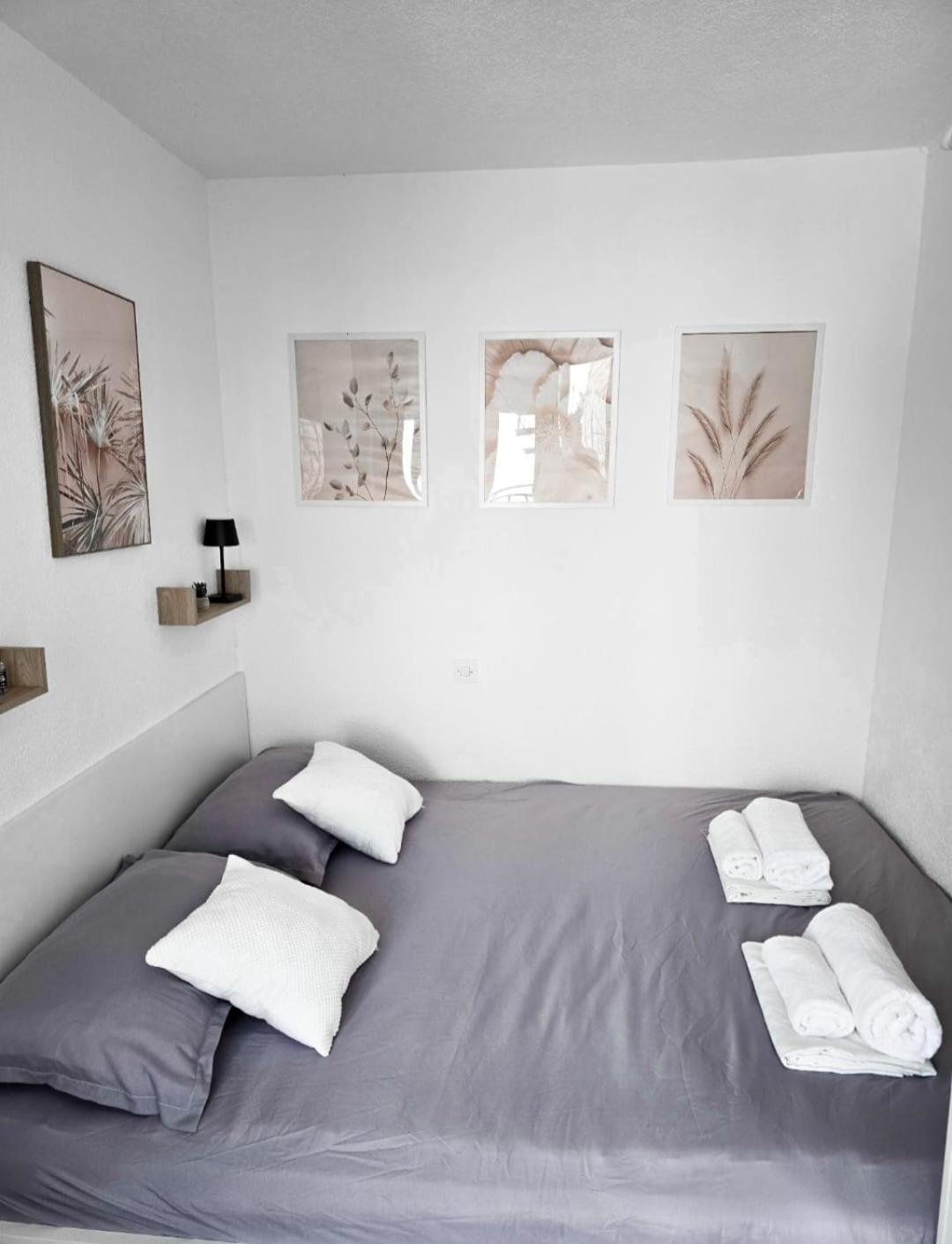 Private Bedroom With Bathroom Baška Voda Exteriér fotografie
